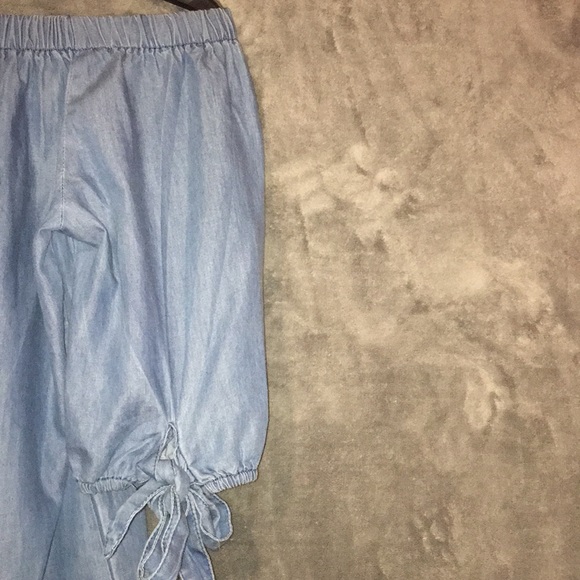 Chambray off the shoulder dress - Picture 4 of 4